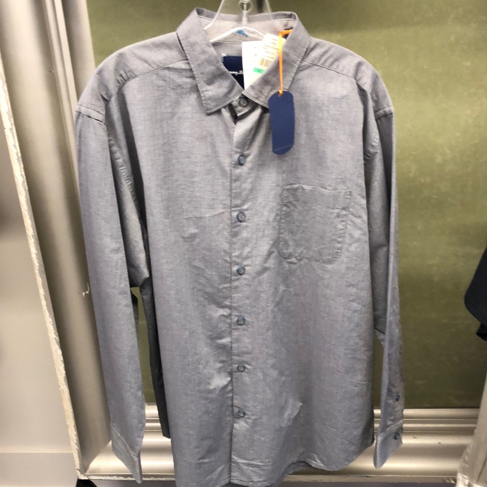 Tommy Bahama men’s gray button down shirt #216